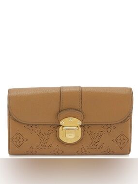 Louis Vuitton Iris Wallet in Mahina Leather with Gold Tone Hardware